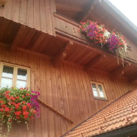 Uschi Willibald Apartment *